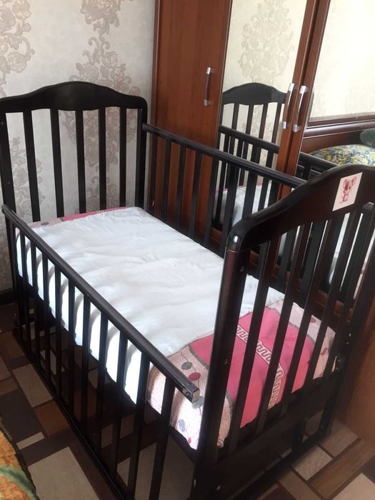 Детский кровать .