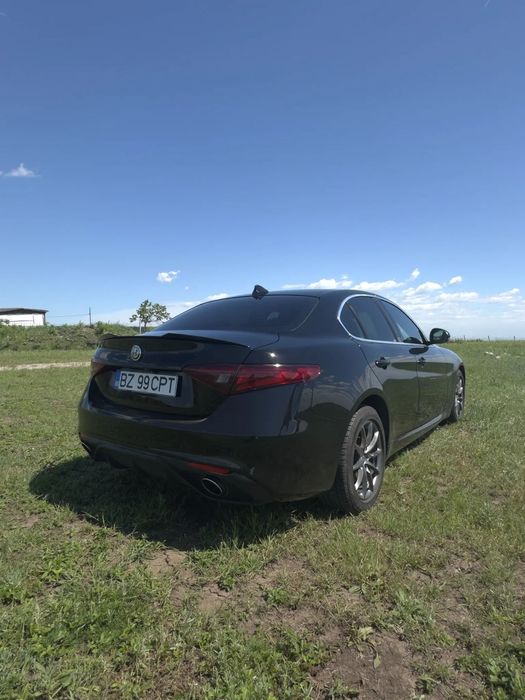 Alfa Romeo Giulia 2017 benzină, 22.013 € — imagine 4