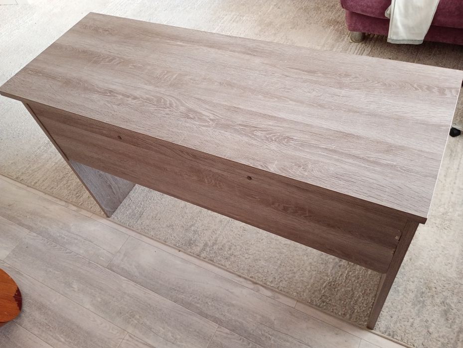 Письменный стол / Консоль в современном стиле