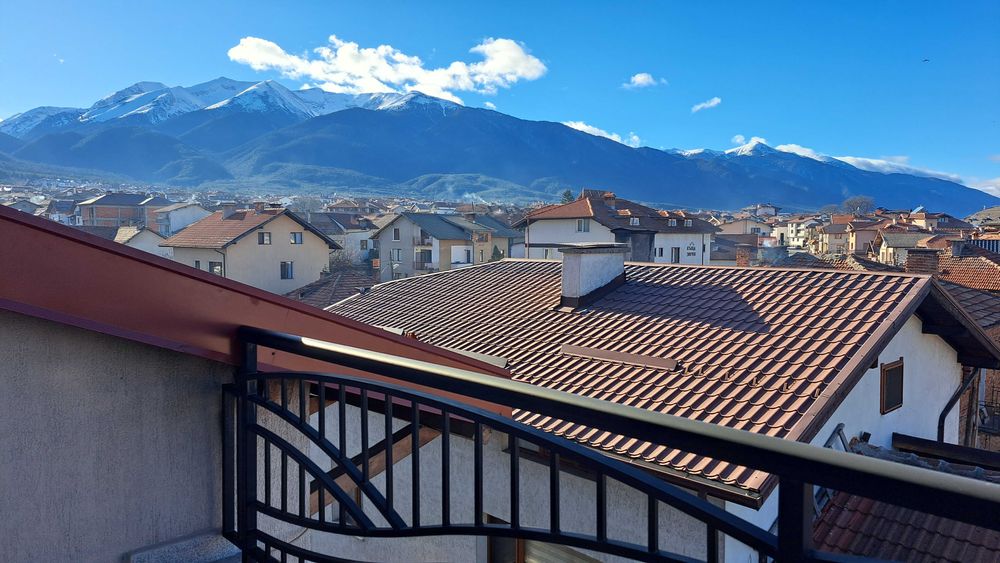 Продажба на работещ семеен хотел в гр. Банско