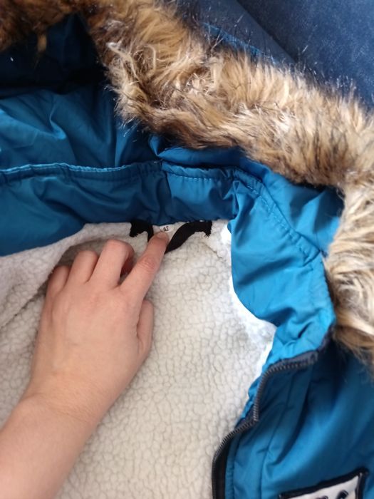 Лёгкая, тёплая курточка