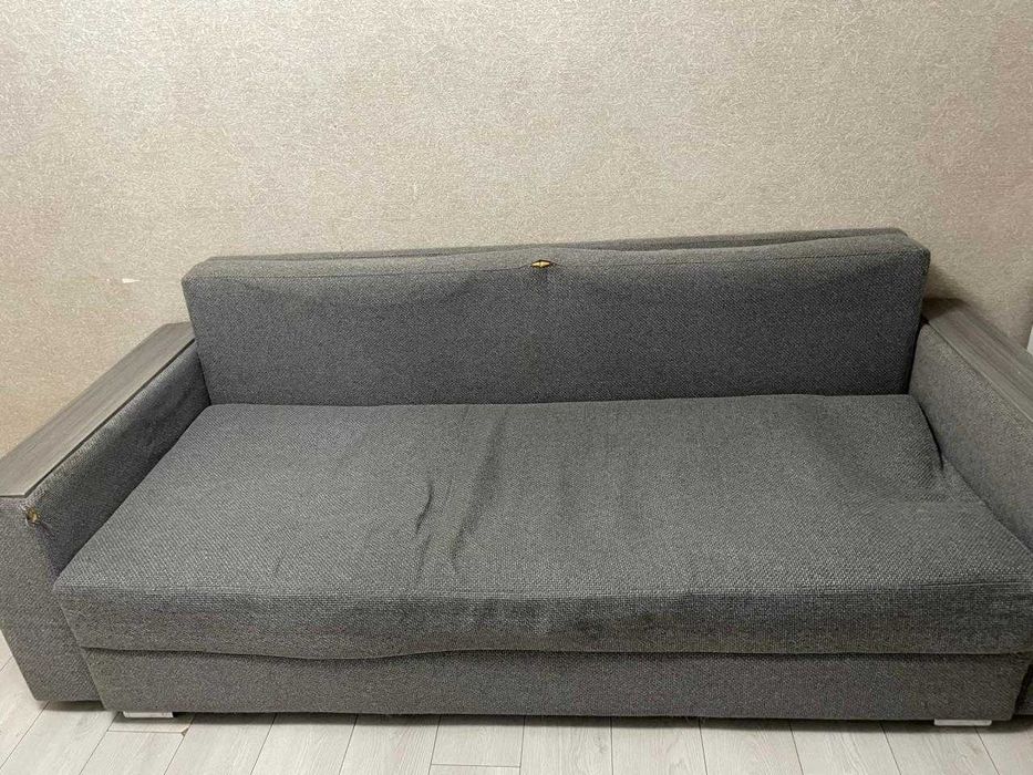 Продам диван б-у