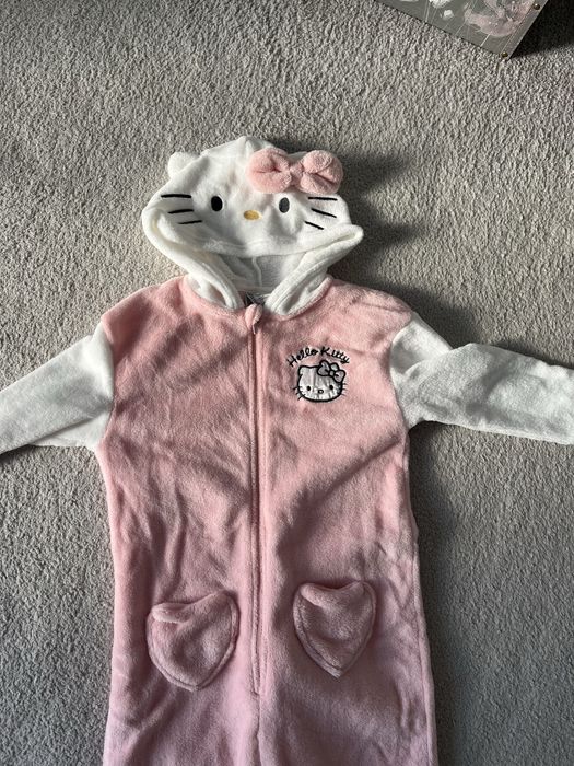 Costum Hrllo Kitty