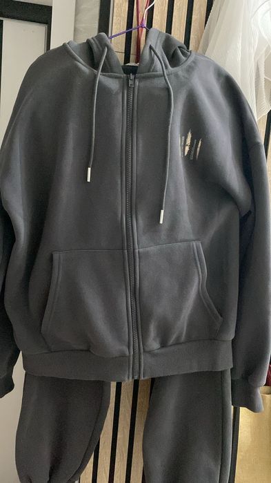 Костюм спортивный женский 52-54 цена 30 000