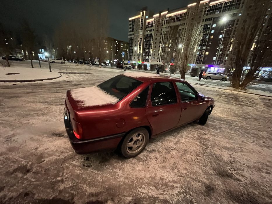 Опель Вектра 1992