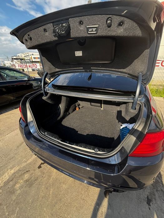 BMW 530d xDrive F10 258CP – Întreținută, fără accidente