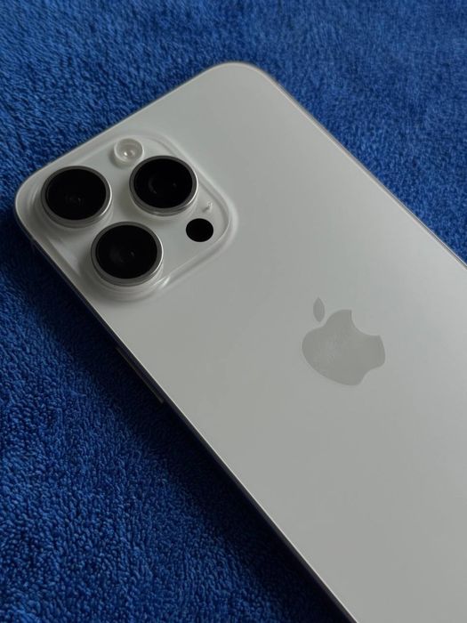 iPhone 15 Pro Max