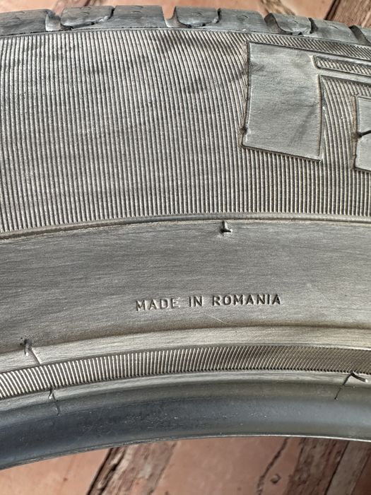 летние шины Pirelli , r19