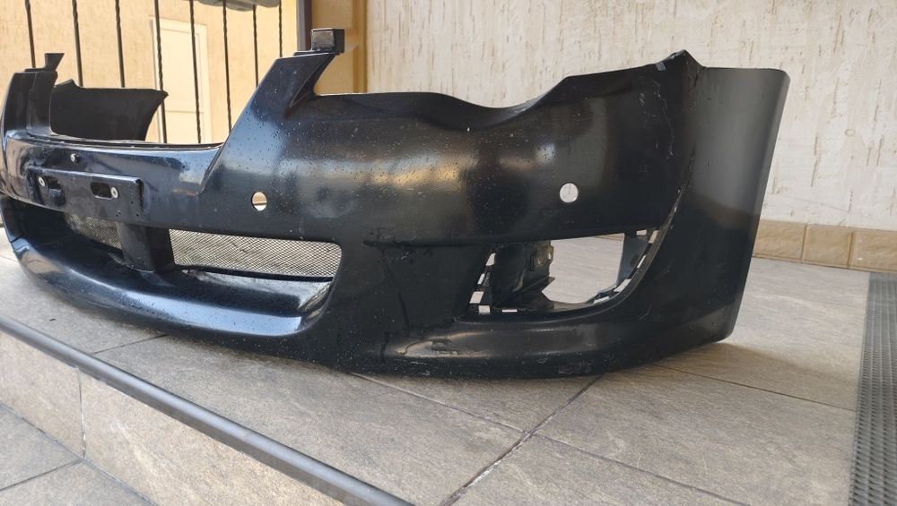 Передний бампер Субару легаси бл5