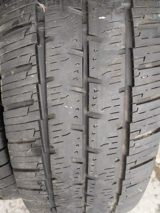 Cauciucuri de iarna 185/60/15    225/75/16 c