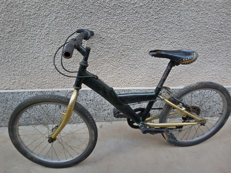 Велосипед за части или декорация