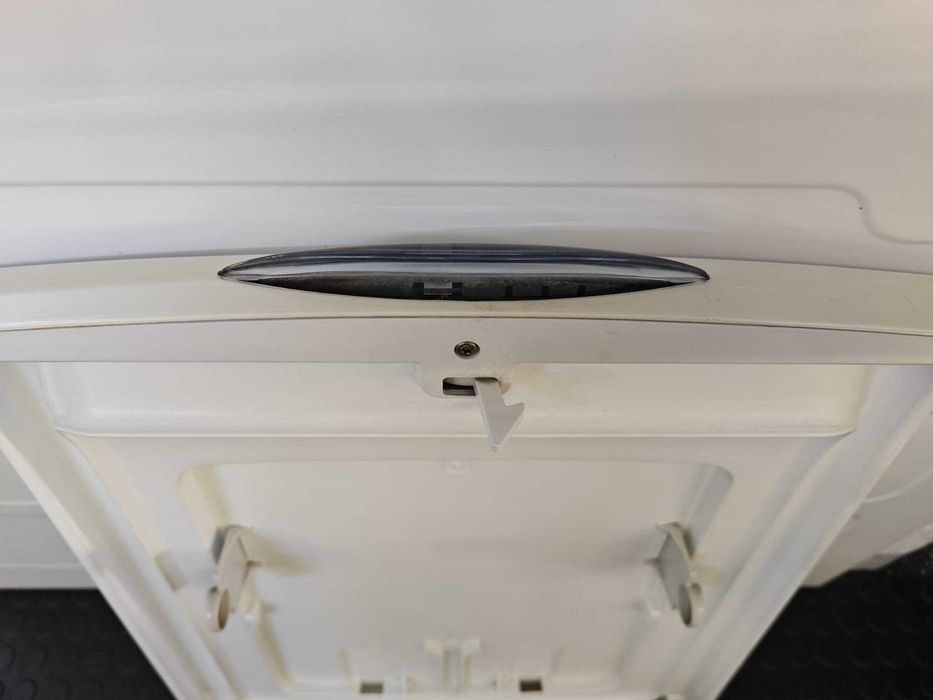 Hublou , usa , capac masina de spalat verticala Whirlpool seria AWE, cioc mobil /R8