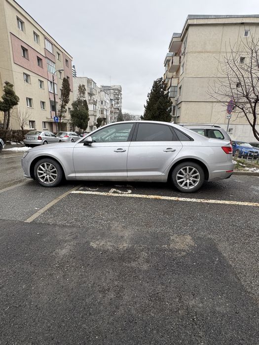 Vand Audi A4 Automat