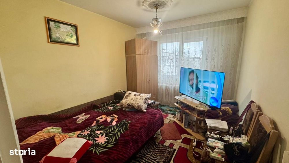 Narcisa 4 camere decomandat 66.700E