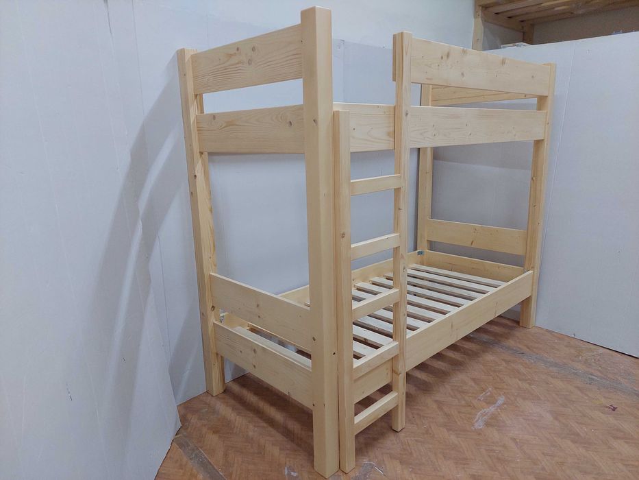 TRANSPORT GRATUIT.Pat etajat din lemn masiv cod 2032