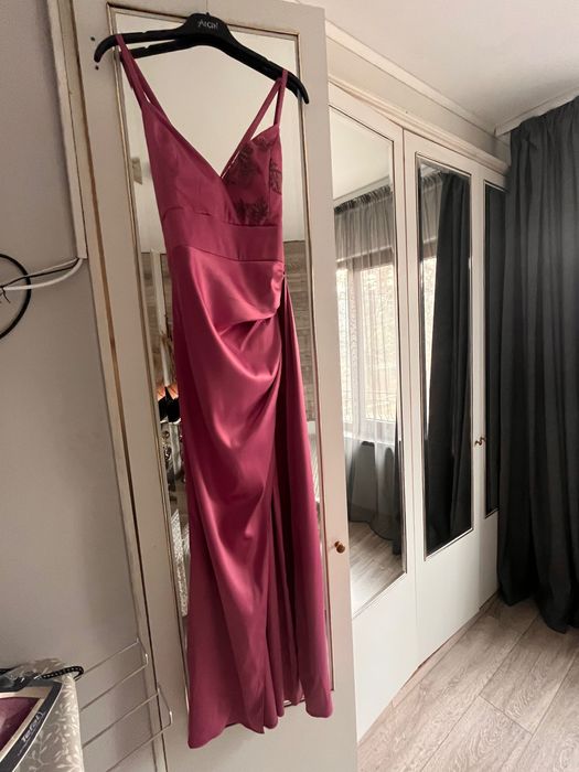 Рокля официална нова