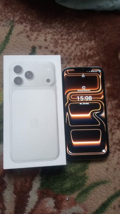 Обменяю айфон 17