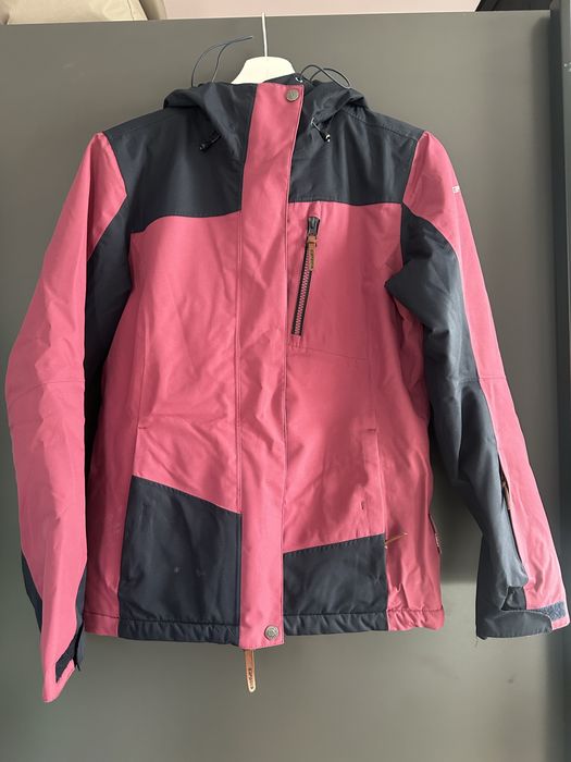 Дамско розово сноуборд / ски яке Icepeak