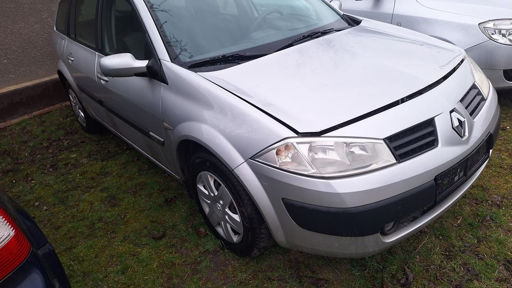 Dezmembrez renault megan 2 1.5 dci