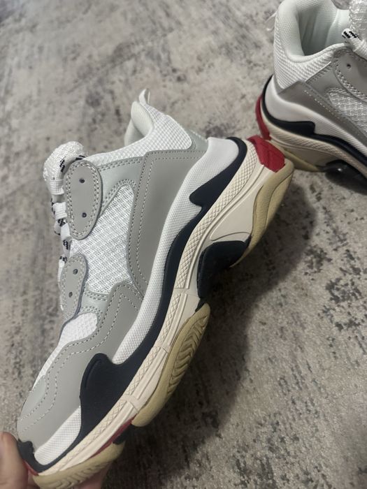 Balenciaga Triple S