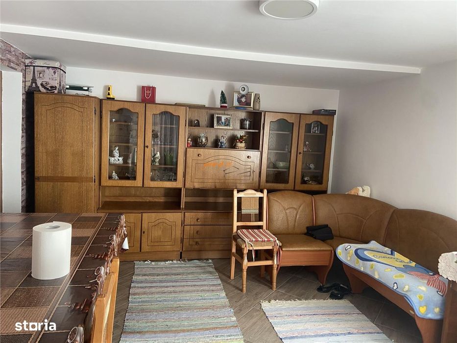 Casa de vanzare in sat Tataranu cu suprafata de 118 mp , teren 1287 mp