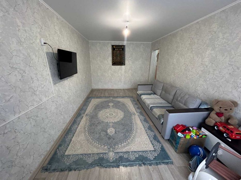 Продам 2 комнатную квартиру