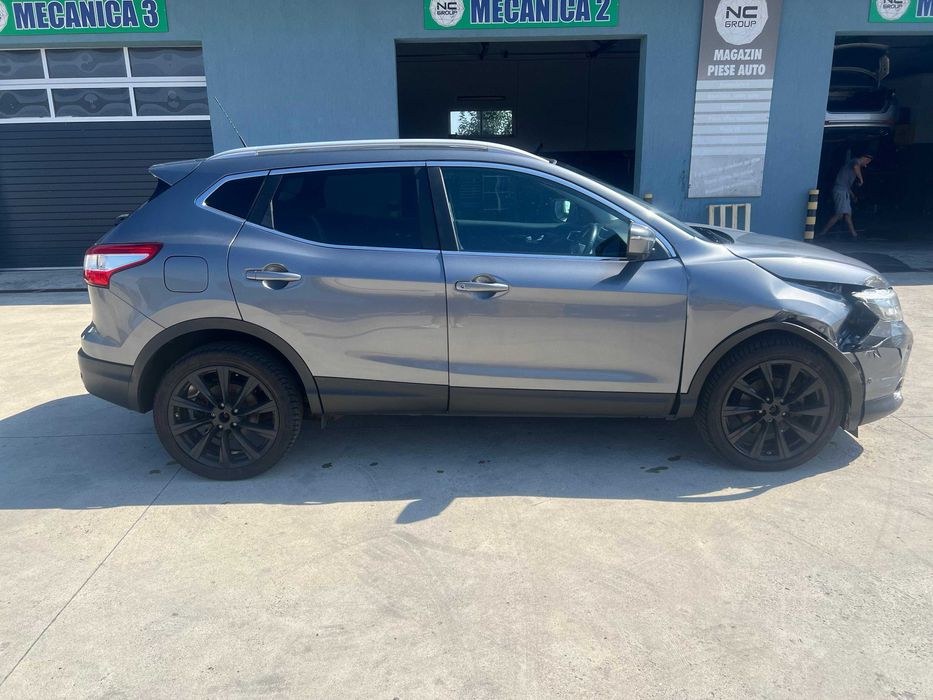 Usa stanga dreapta fata spate Nissan Qashqai J11 si alte piese