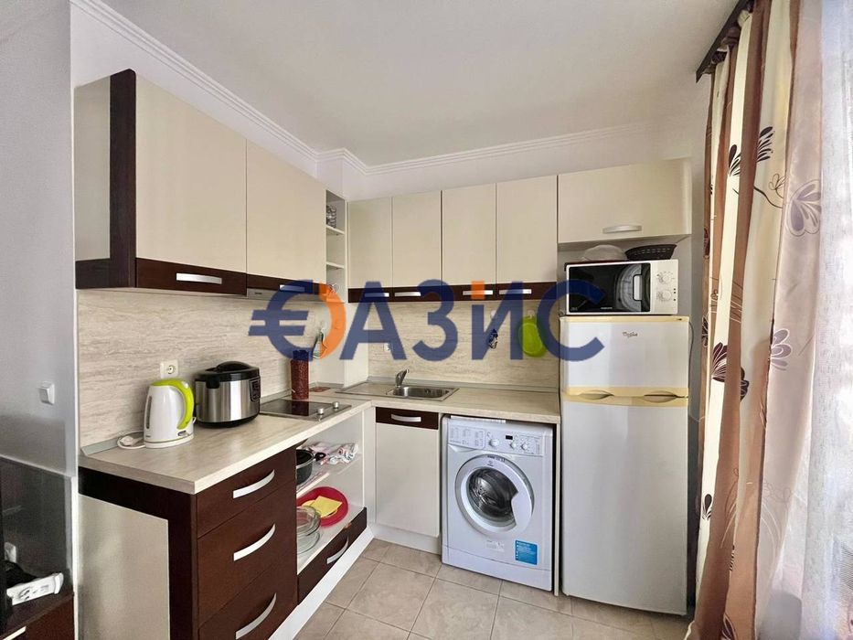 Продава се Двустаен апартамент в с. Равда, Област Бургас - 50 кв.м за 1620 €/кв.м - Снимка #2