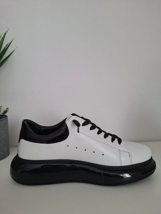 Sneakers barbati din  piele mărimea 41