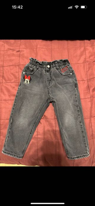 Blugi Zara 2-3 ani cu Minnie, captusiti