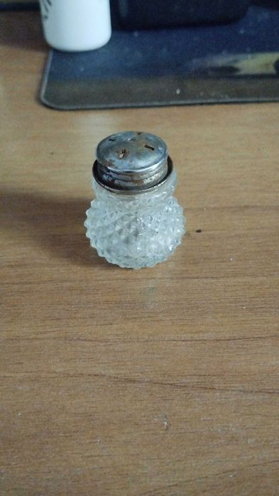 Солонки перечницы