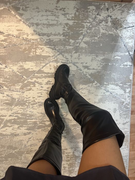 Продам ботфорты новые