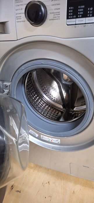 Продам стиральную машину самсунг