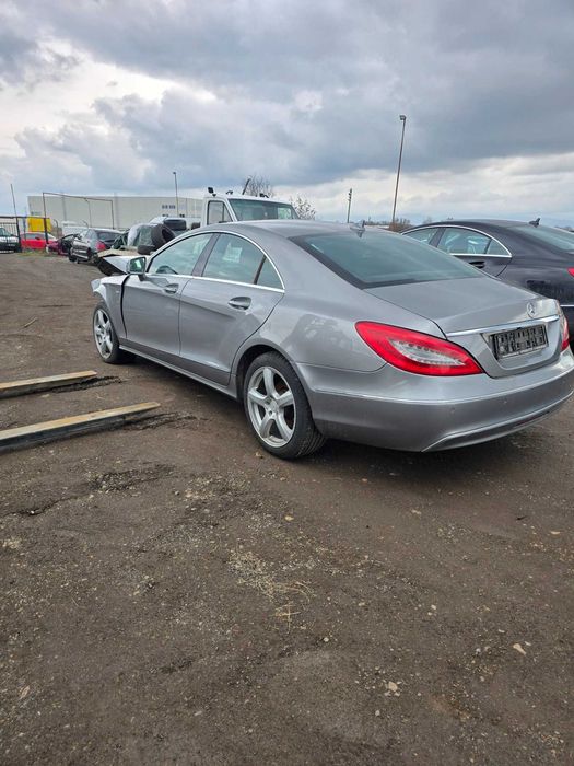**САМО НА ЧАСТИ***  Mercedes CLS350 4-Matic W218
