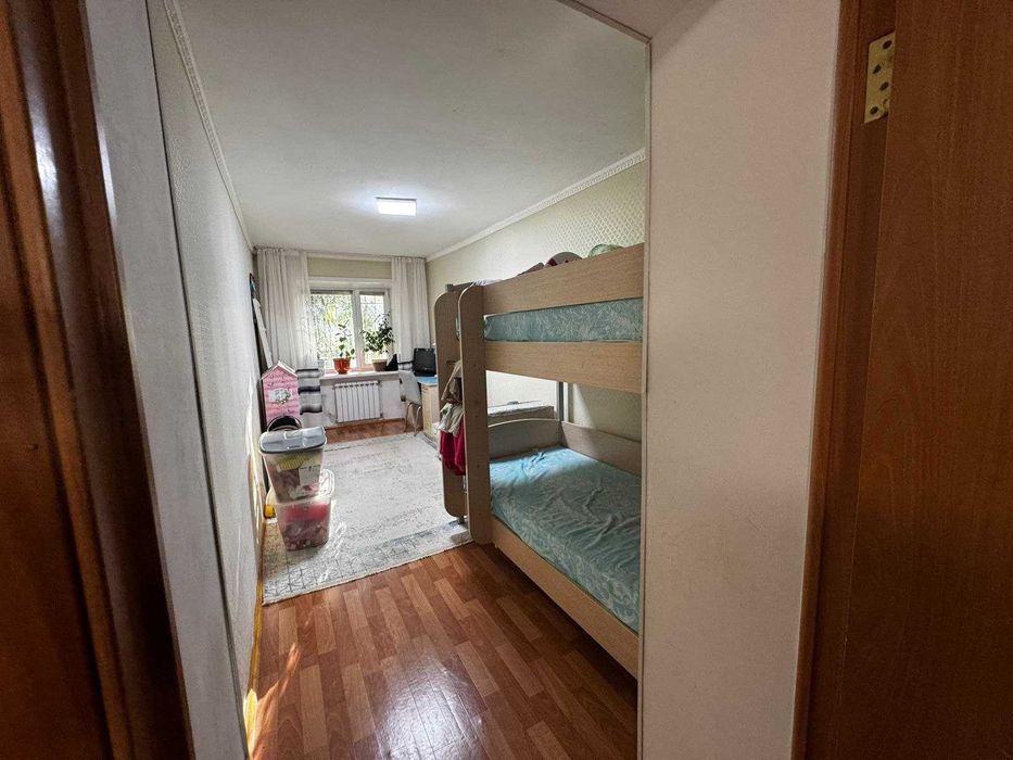 Трёхкомнатная в центре