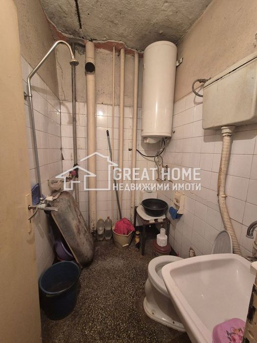 Продава се Двустаен апартамент в Търговище, Център - 44 кв.м за 1466 €/кв.м - Снимка #7