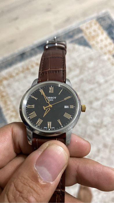 Продам часы TISSOT