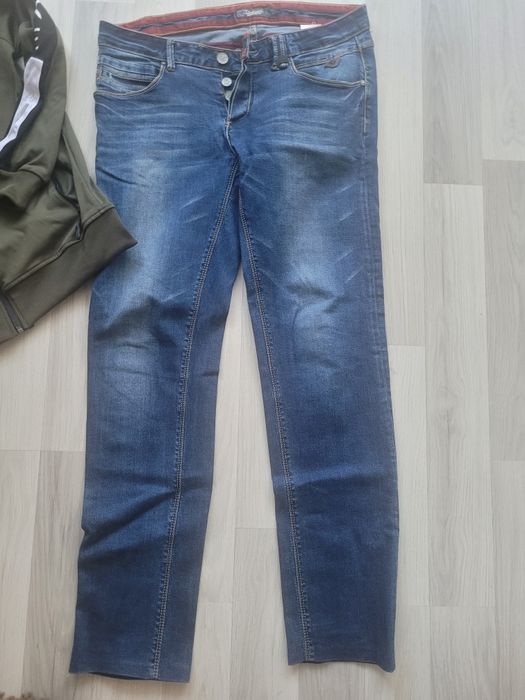 Bluza+ blugi marime S