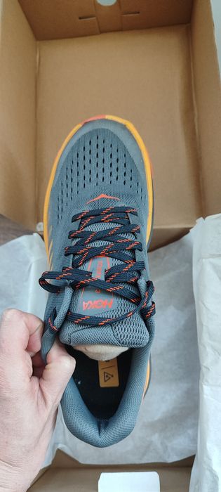 Дамски маратонки HOKA