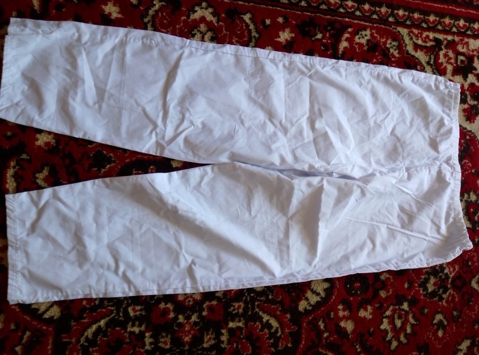 Продам спец одежду новую