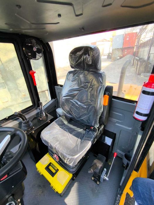 Телескопический погрузчик FORLOAD T2500