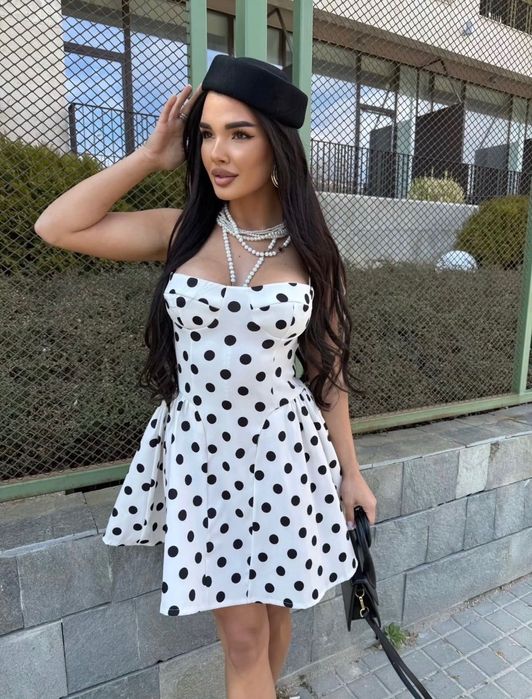 Елегантна рокля LBD