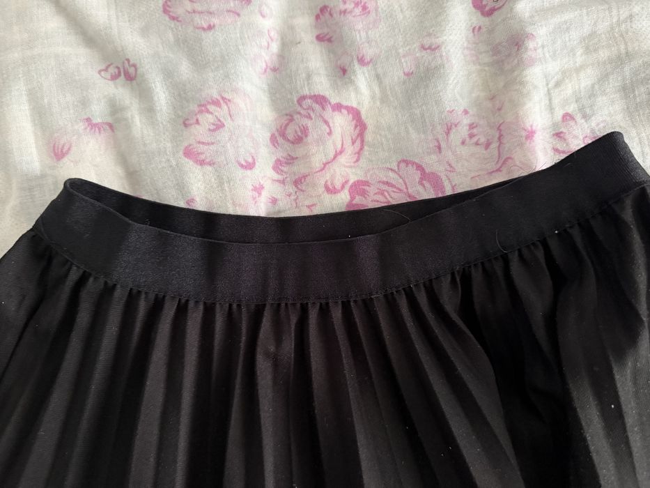 Юбка черная , длинная