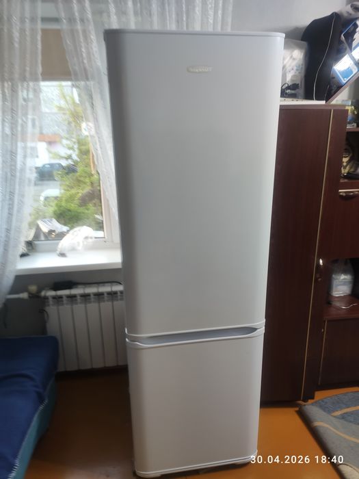 Ходильник Бирюса 360NF