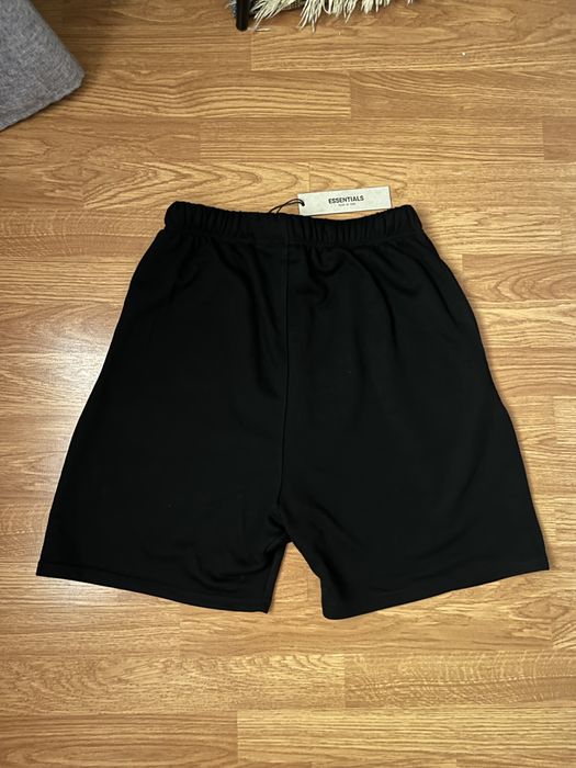 Pantaloni scurti Essentials