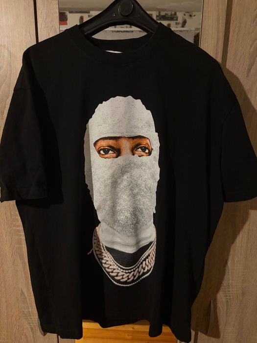 Модерна мъжка тениска