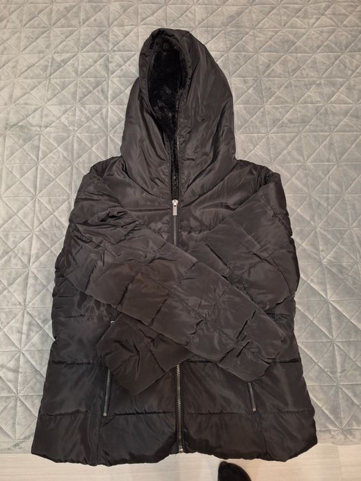 Черно дамско яке,размер L.