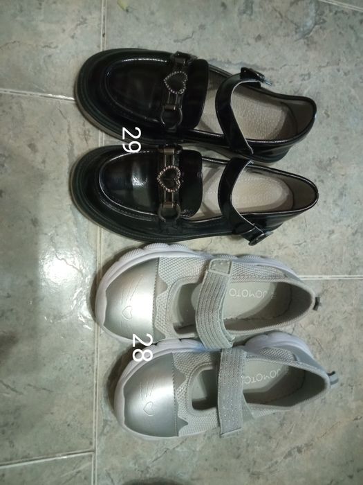 Продам обувь на девочку