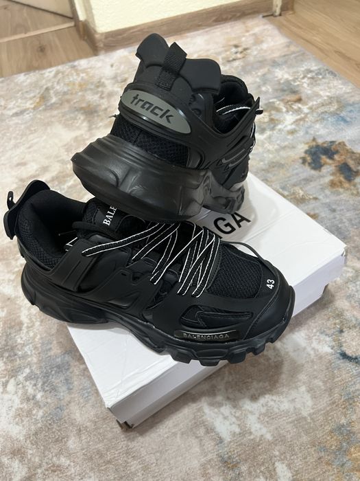 Обувки Balenciaga Track 43 номер