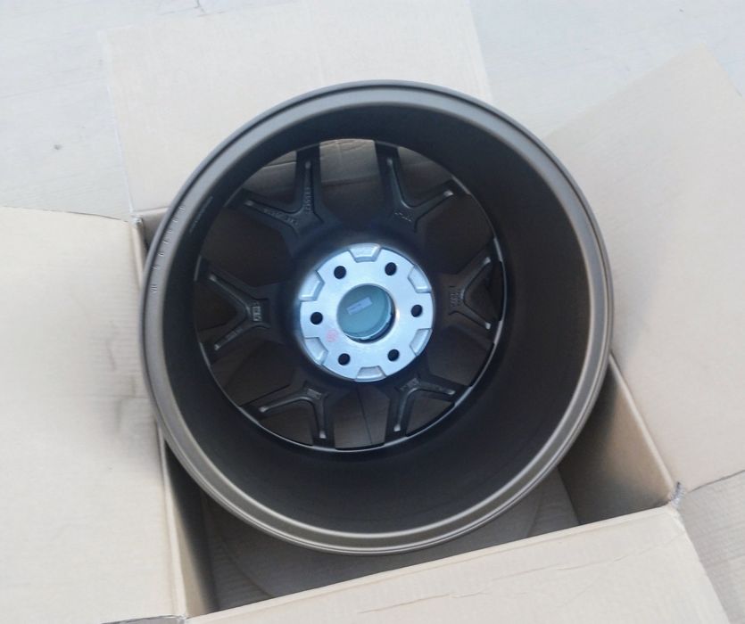 Jante 17 Mercedes X-Class 6 x 114.3 si ET -12